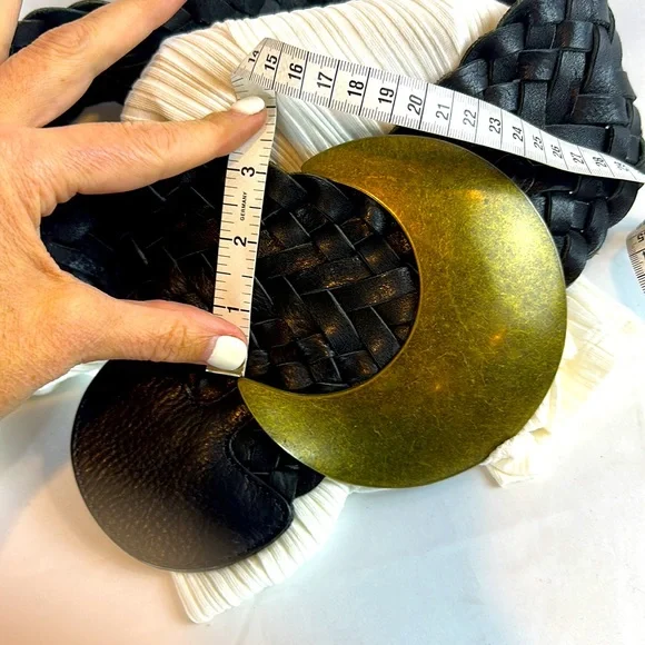 Cole Haan Size Medium Black braided wide belt with brass Crescent buckle. - Picture 4 of 8